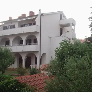  Apartment Brozic
