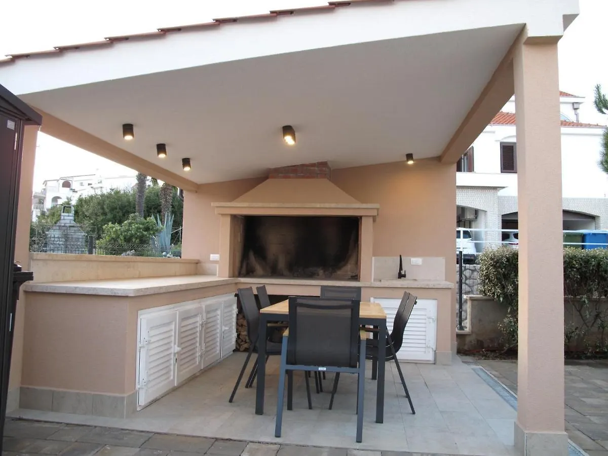 Apartments Mia Krk Krk Town