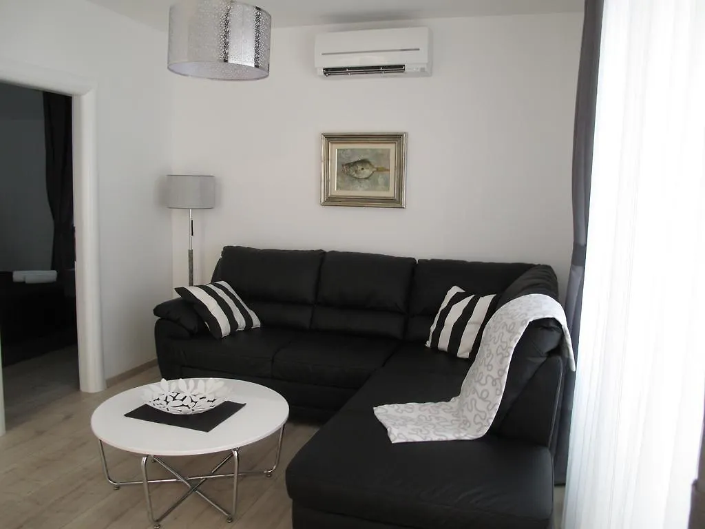 Apartments Mia Krk Krk Town