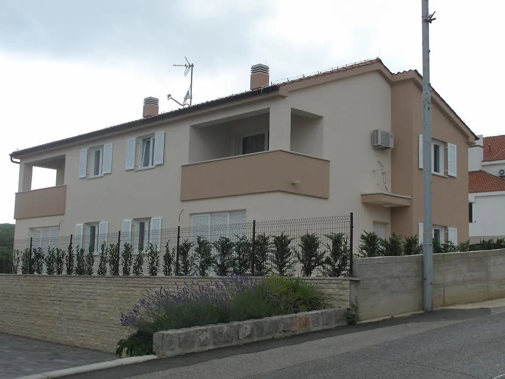 Apartments Mia Krk Krk Town 0*,
