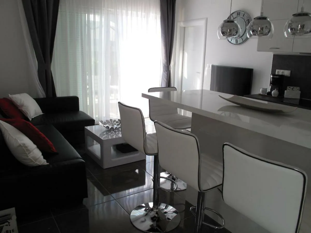 Apartments Mia Krk Krk Town Kroatien